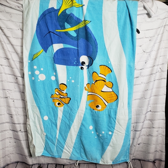Disney Bath Vintage Disney Finding Nemo Beach Towel Builtin Sak